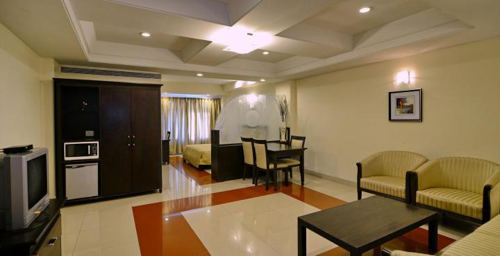 Hotel Ambience Executive Pimpri-Chinchwad Exterior foto