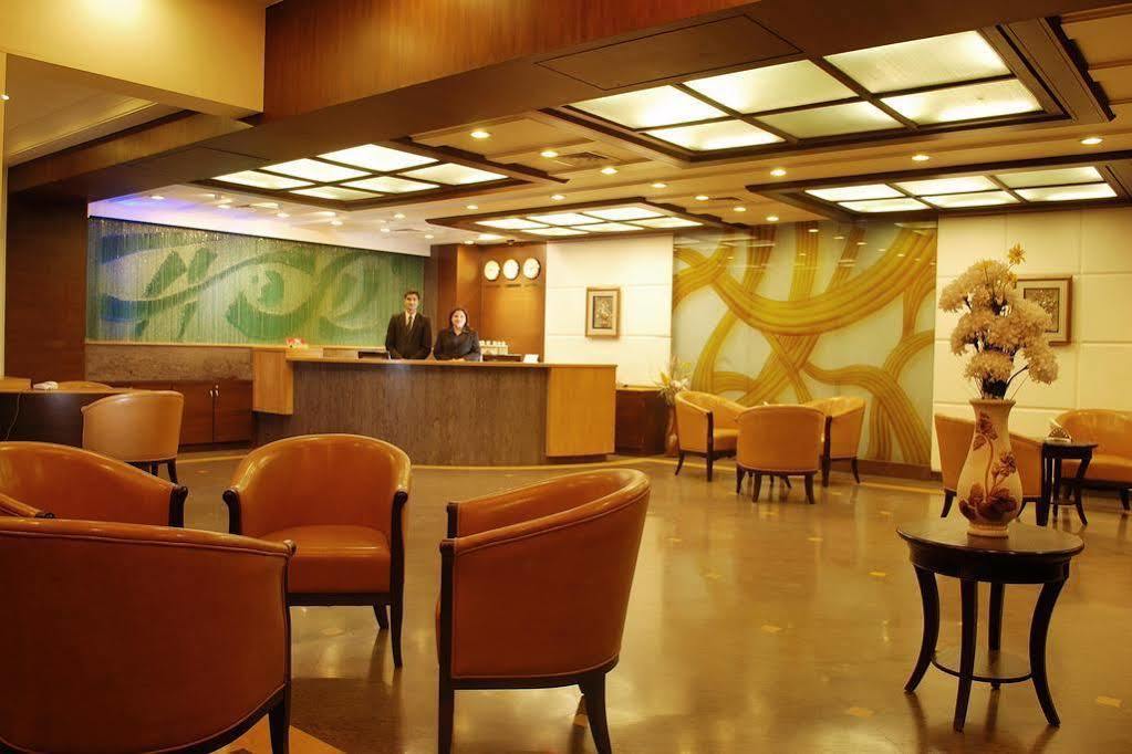 Hotel Ambience Executive Pimpri-Chinchwad Exterior foto